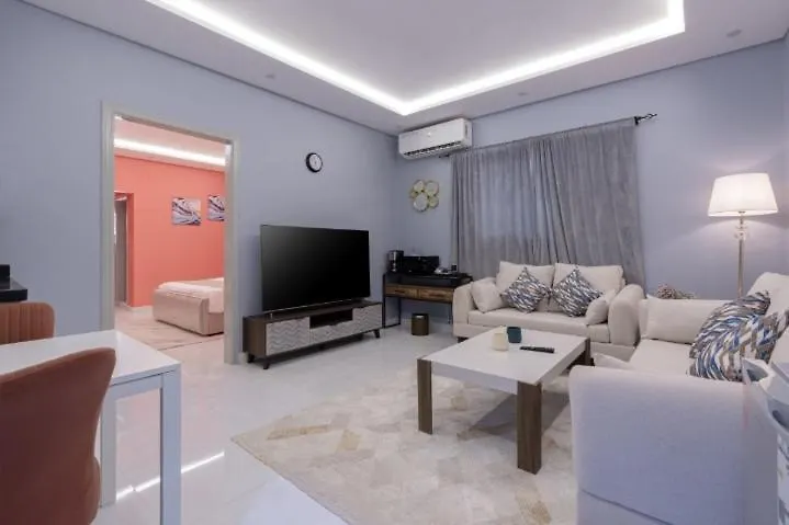 شقة مميزة بوصول ذاتي 12 location